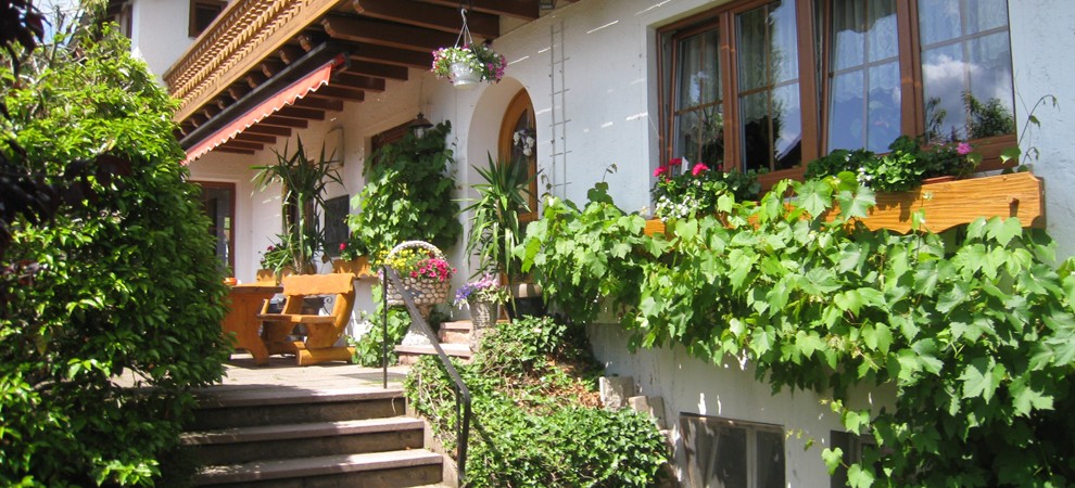 unsere schöne Terrasse im Landhaus Mast