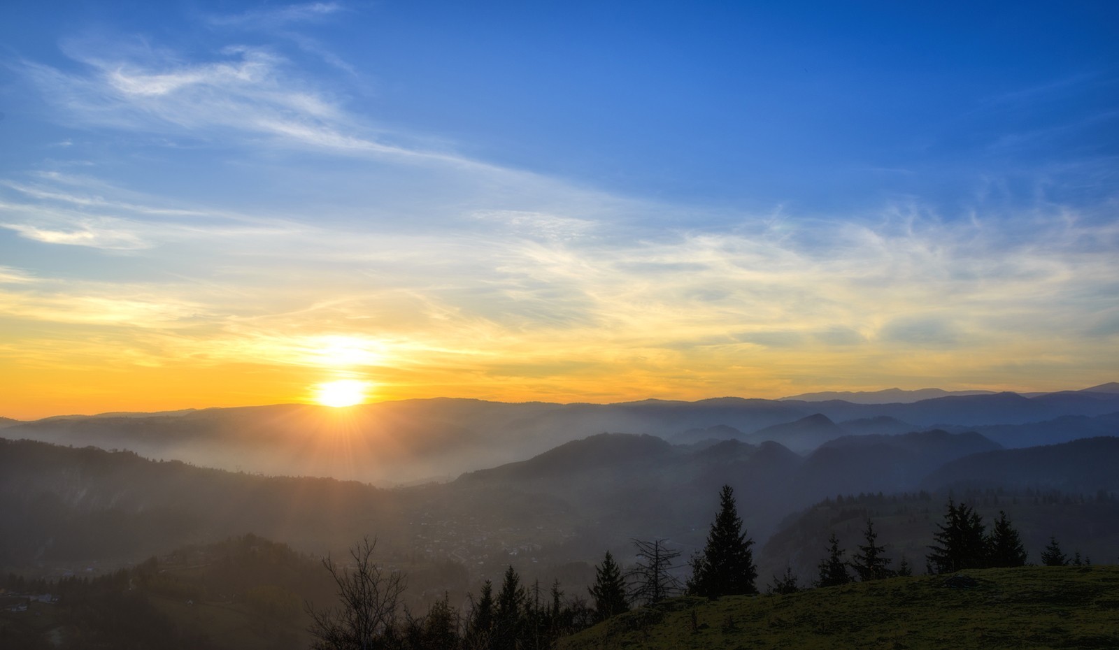 Blick über den schönen Schwarzwald von der Schwarzwaldhochstraße